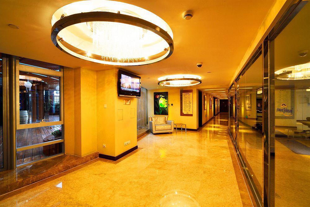 Howard Johnson Business Club