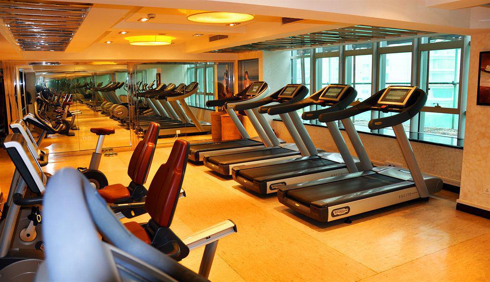 Howard Johnson Business Club Hotel